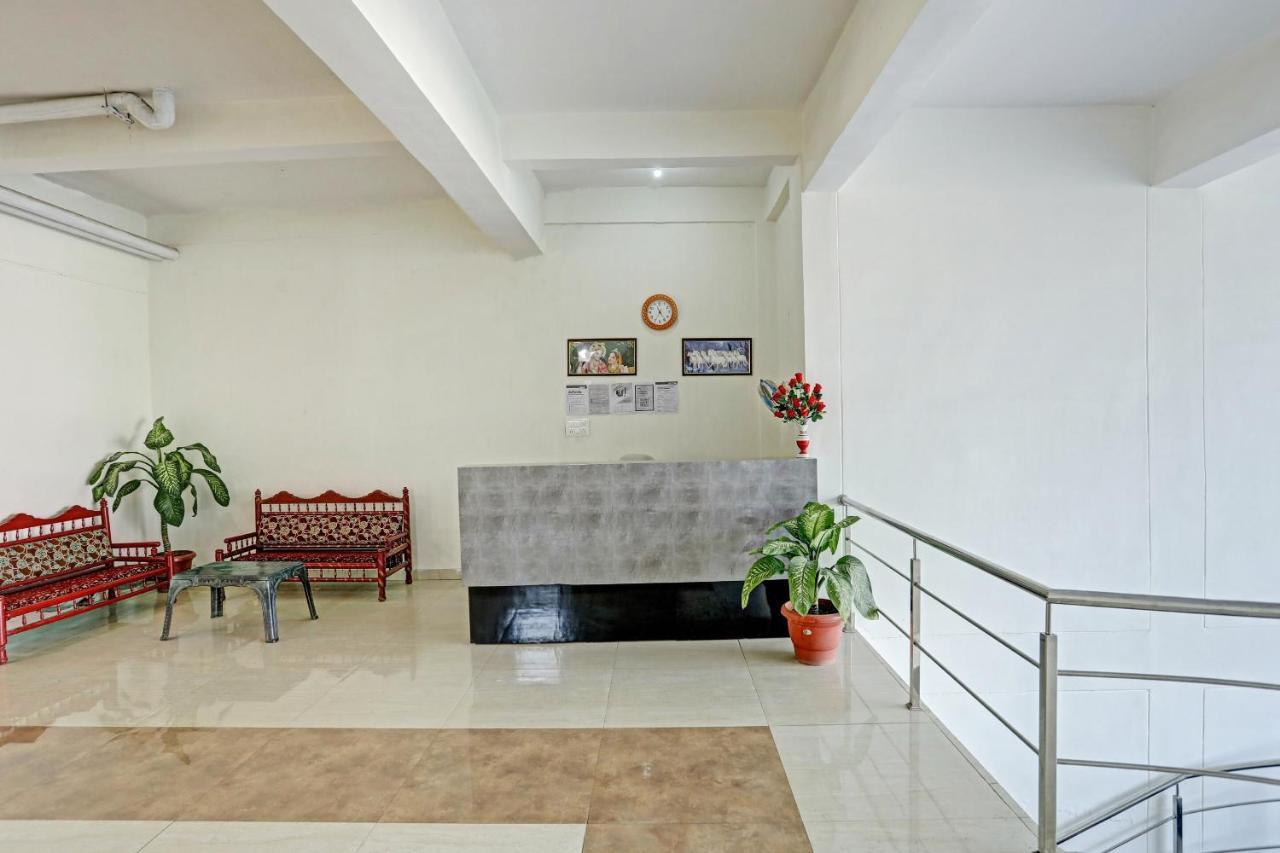 Oyo Flagship 80971 The Lime Tree בארילי מראה חיצוני תמונה