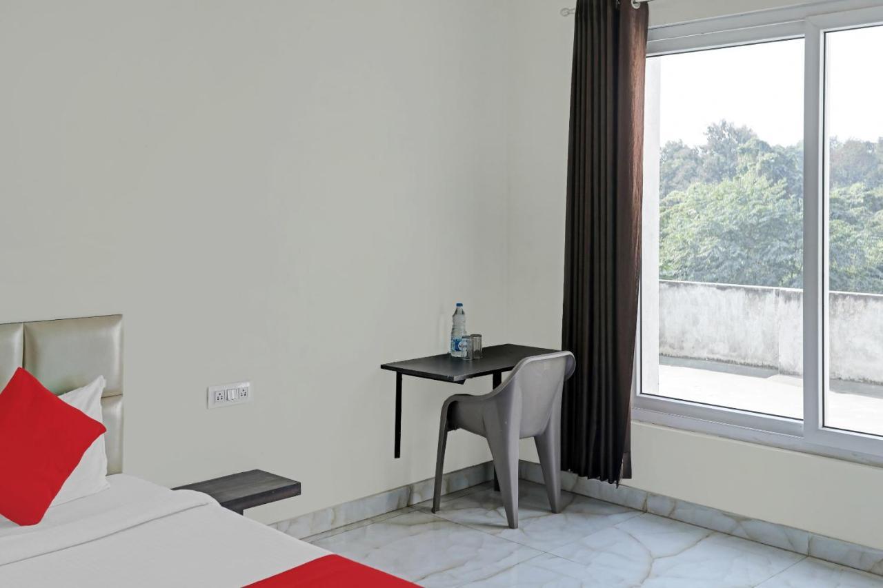 Oyo Flagship 80971 The Lime Tree בארילי מראה חיצוני תמונה